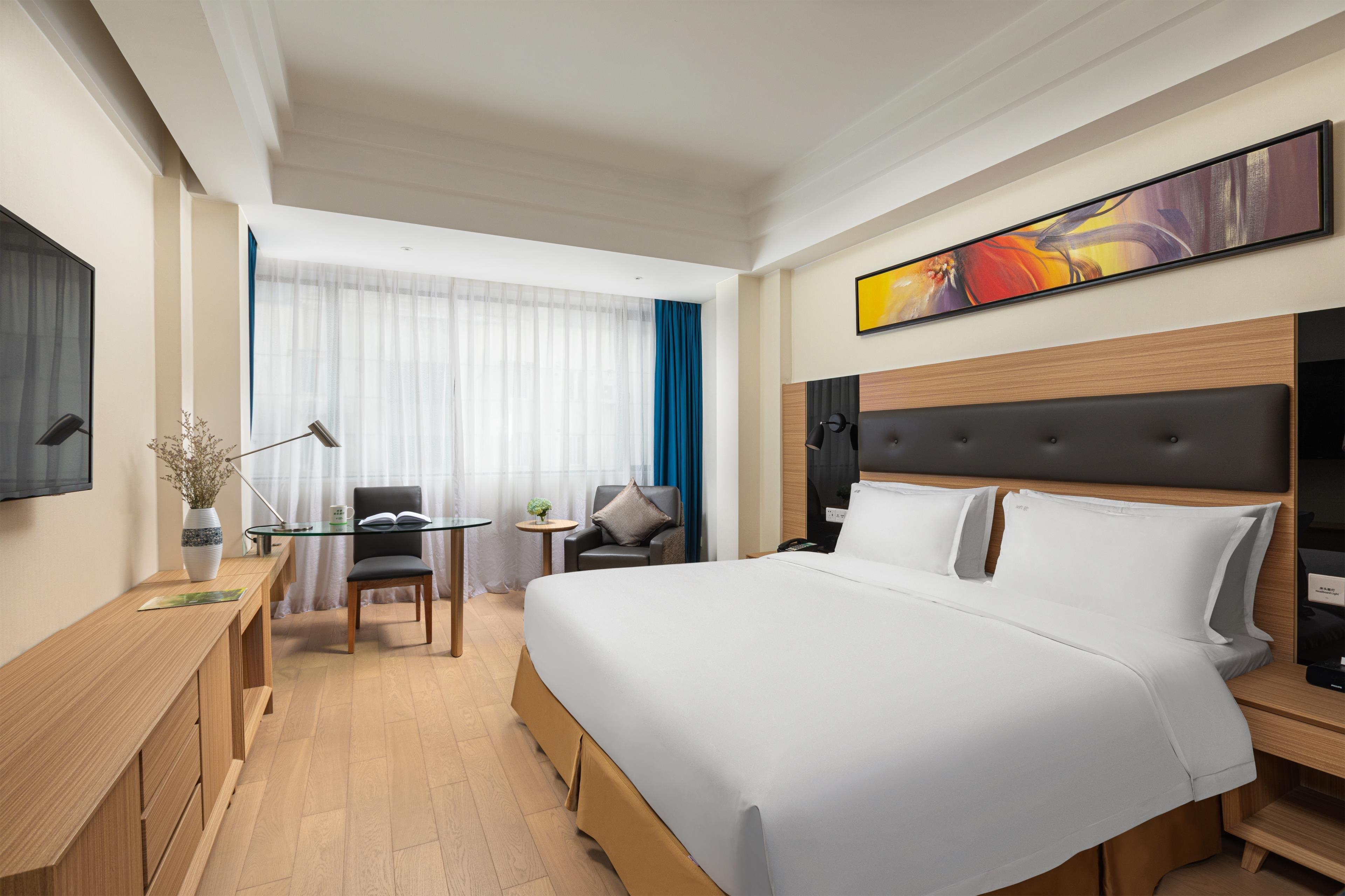 Hongqiao By Ihg Hotel 4*