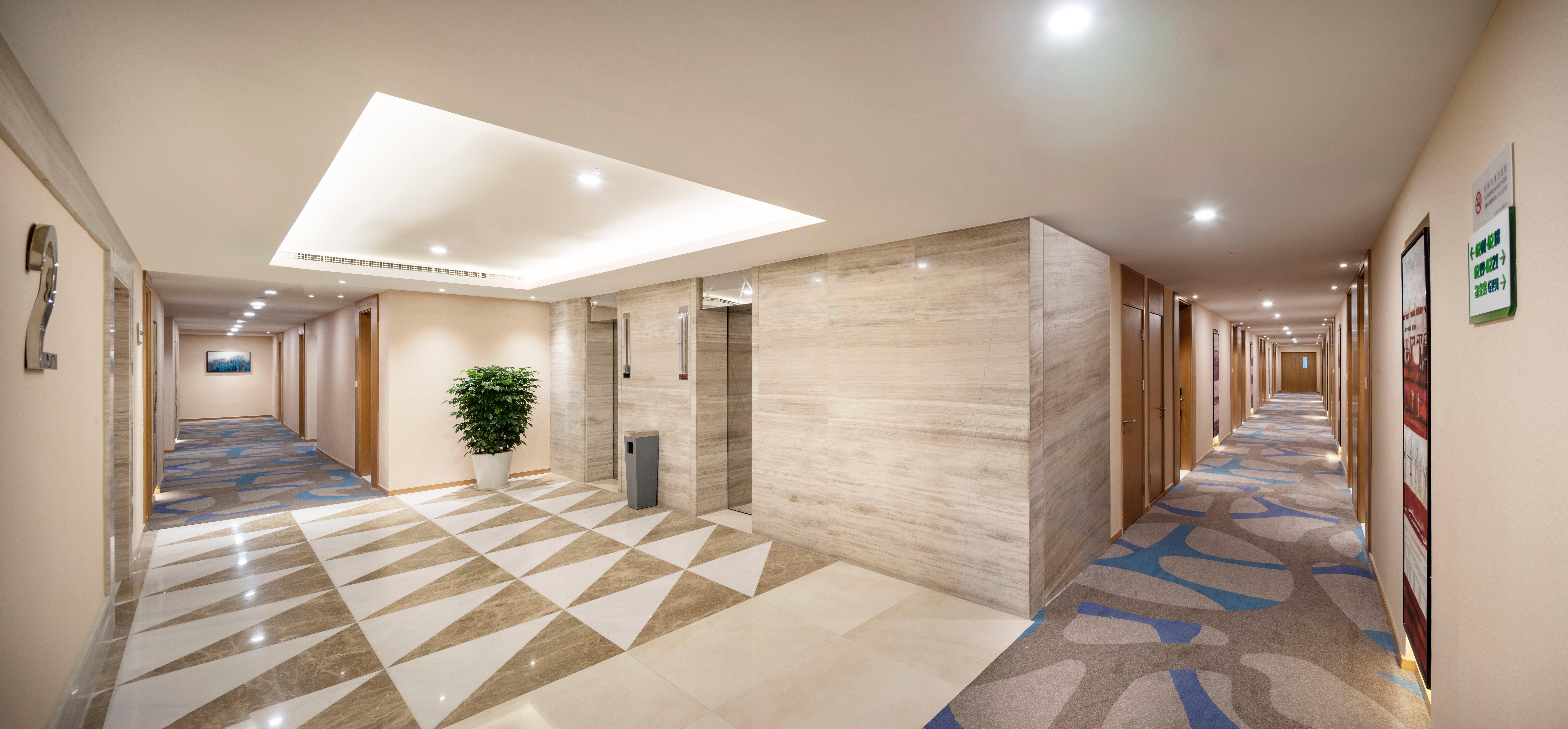 Hongqiao By Ihg 4*