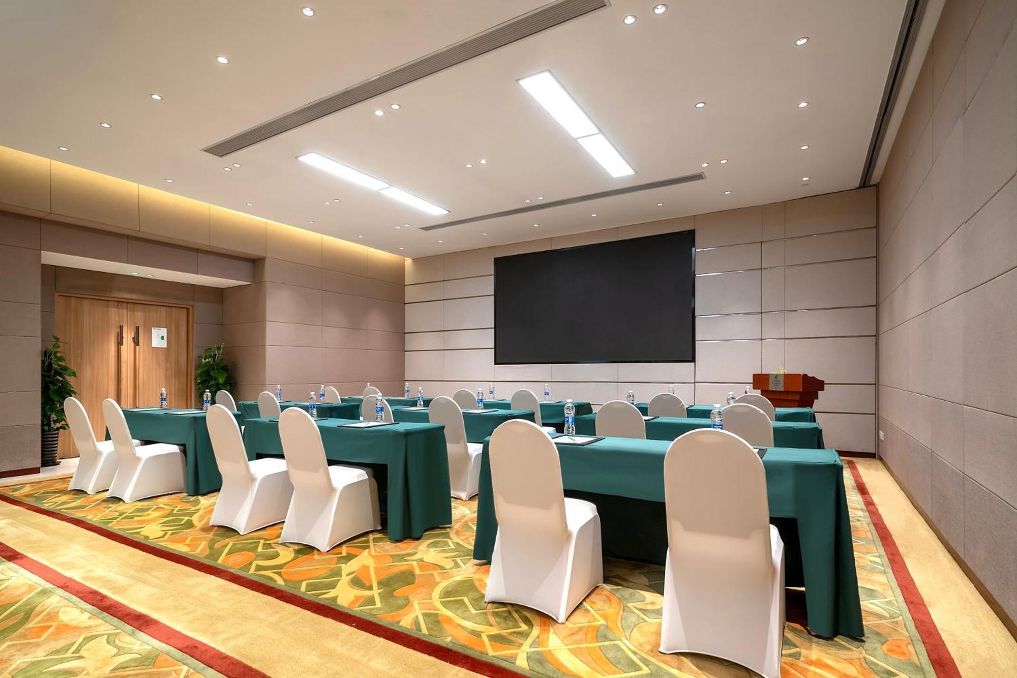 Hotel Hongqiao By Ihg Shanghai
